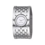 Γυναικείο Ρολόι Gucci Twirl 23mm με Λευκό Mother of Pearl Καντράν και Ασημί Bangle Μπρασελέ